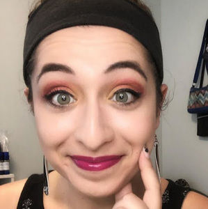 Meet your Posher, Becky